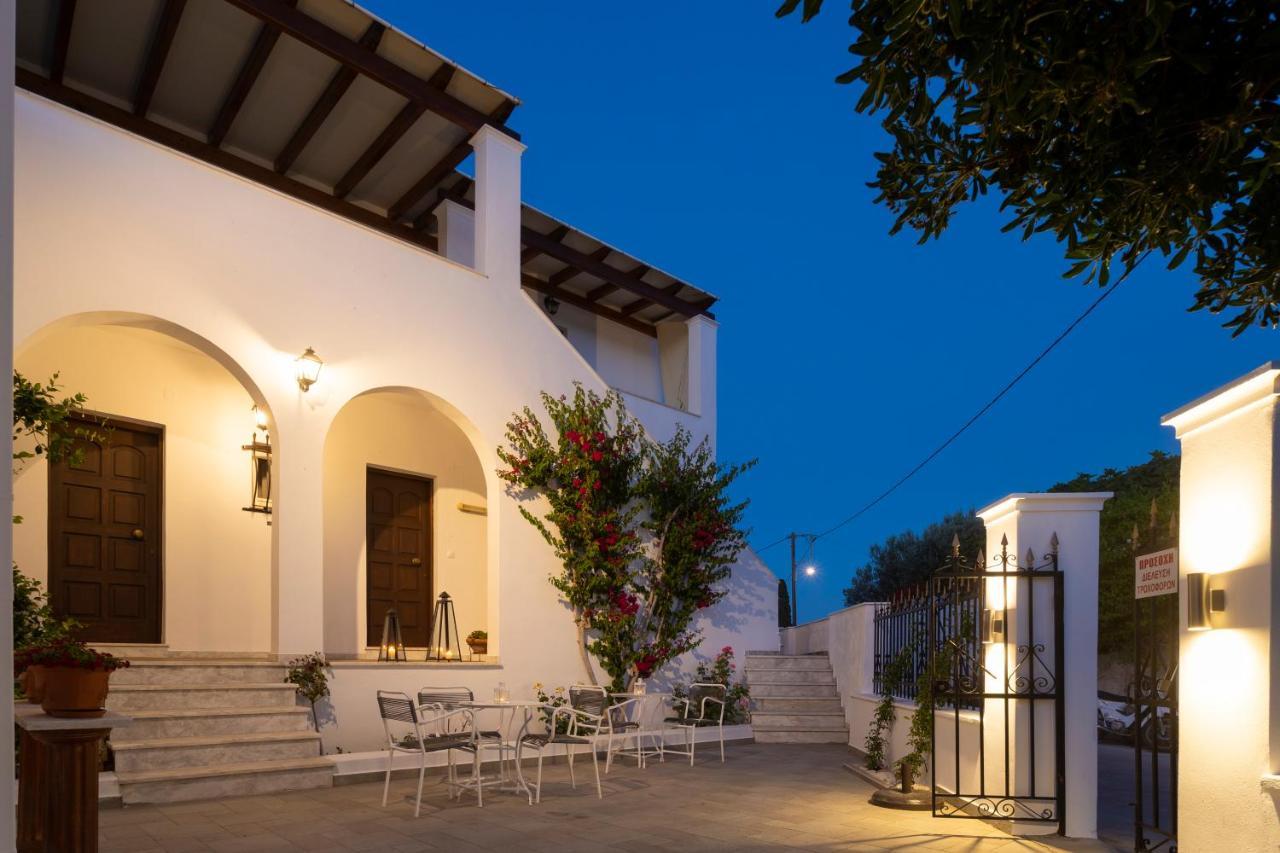 Villa Kriezi Spetses Town Ngoại thất bức ảnh