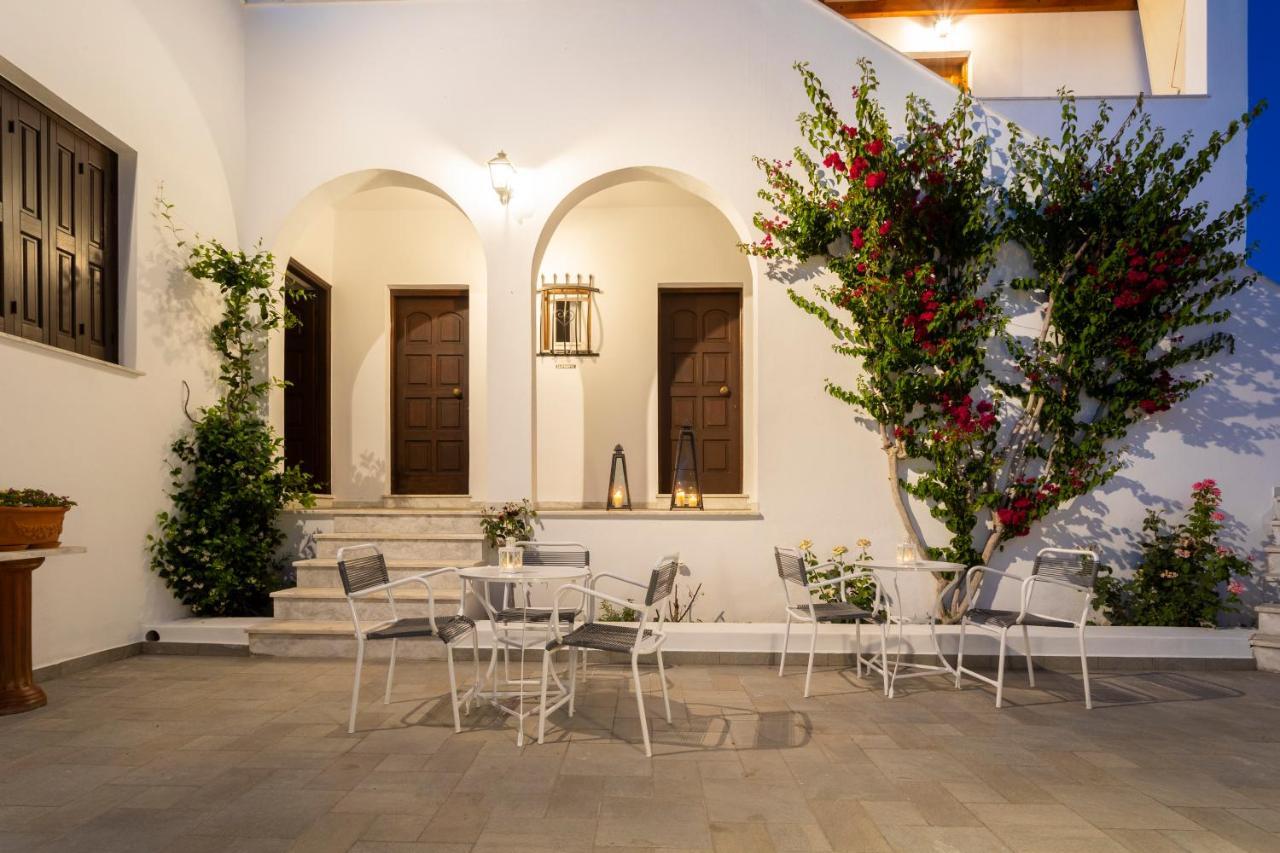 Villa Kriezi Spetses Town Ngoại thất bức ảnh