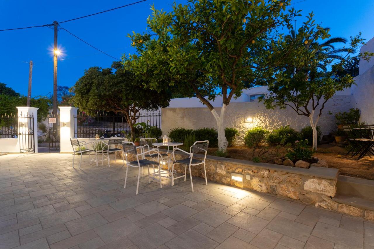 Villa Kriezi Spetses Town Ngoại thất bức ảnh